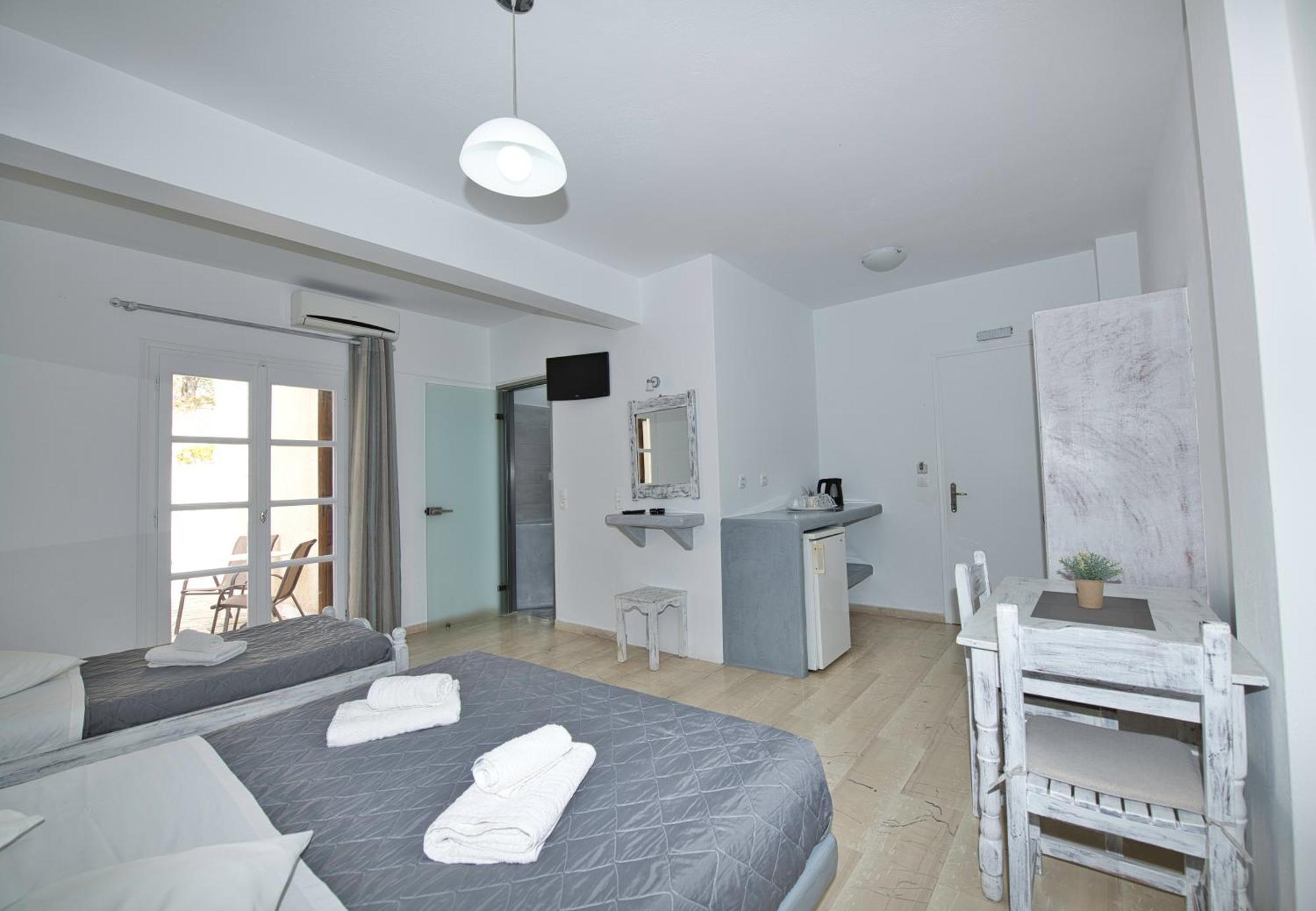 Ira Apartments Kamári 외부 사진
