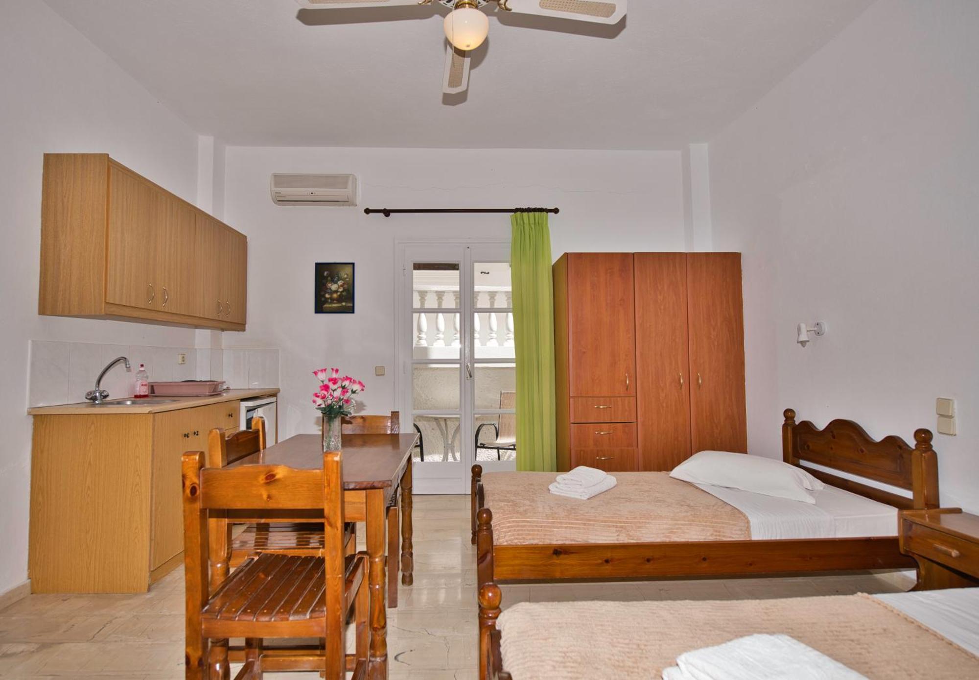 Ira Apartments Kamári 외부 사진